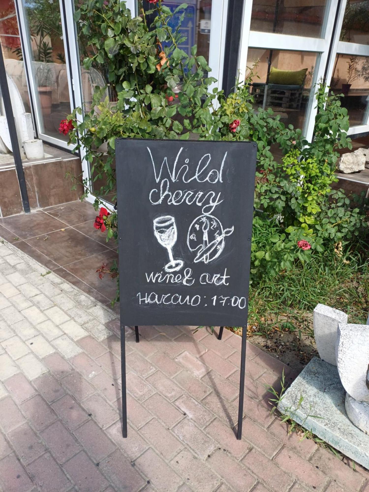 Wild Cherry Apartments Sankt Konstantin & Helena Eksteriør billede